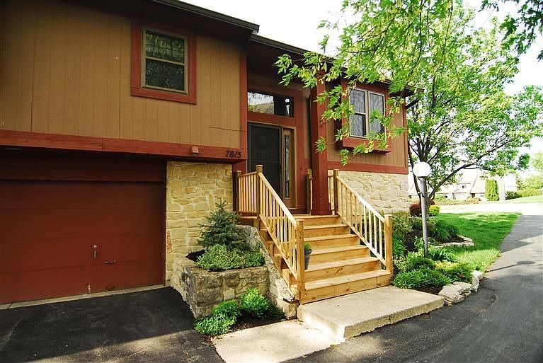 1st image of 7815 Port Cir