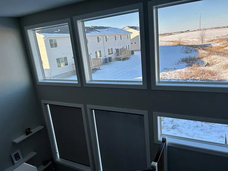 1516 NE Mocking Bird Ln — Photo 3