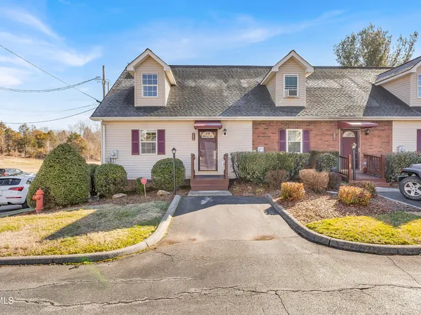 600 Hallbrook Dr #30, Johnson City, TN 37615