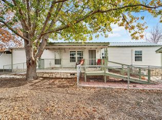 86 Mulberry St, Del Rio, TX 78840