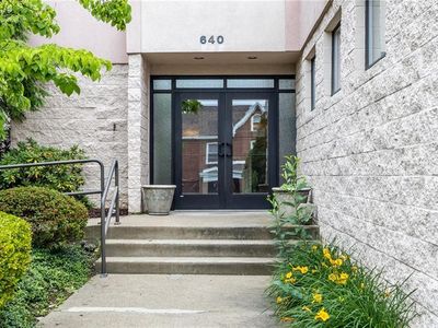 640 5th St APT 309, Oakmont, PA, 15139