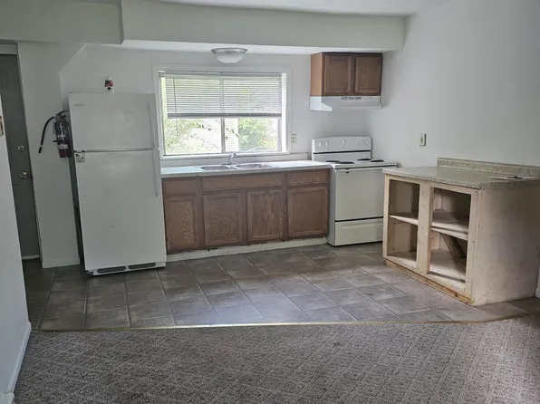 1209 8th St E #1209, Menomonie, WI 54751