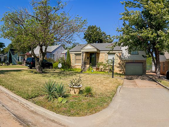 1 Car Garage and Driveway