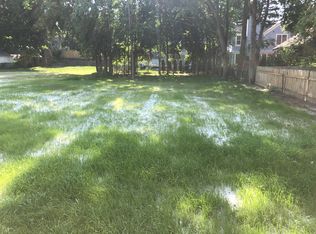 331 Oak St, Rochester, MI 48307