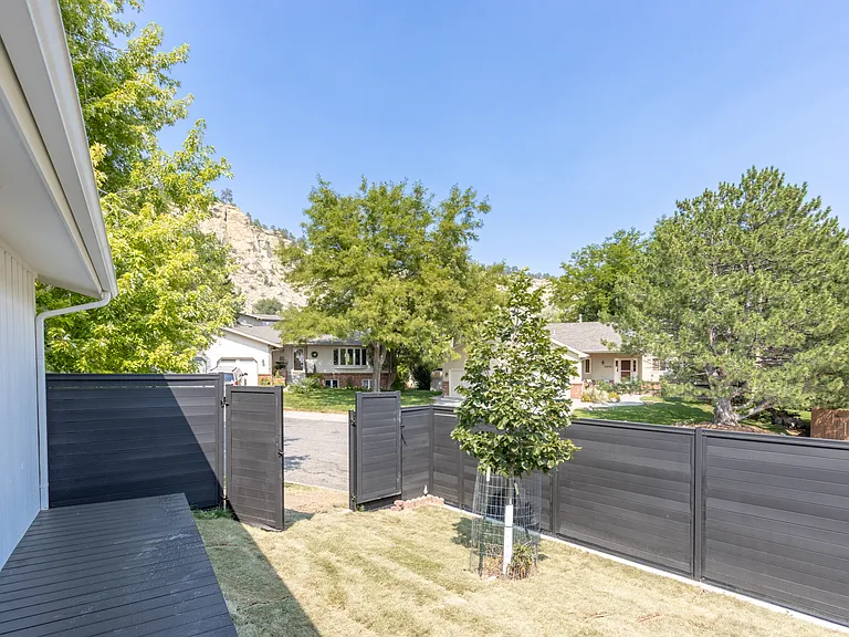 3440 Powderhorn Cir — Photo 42