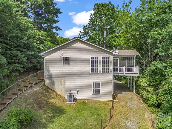 5th image of 130 High Rock Acres Dr