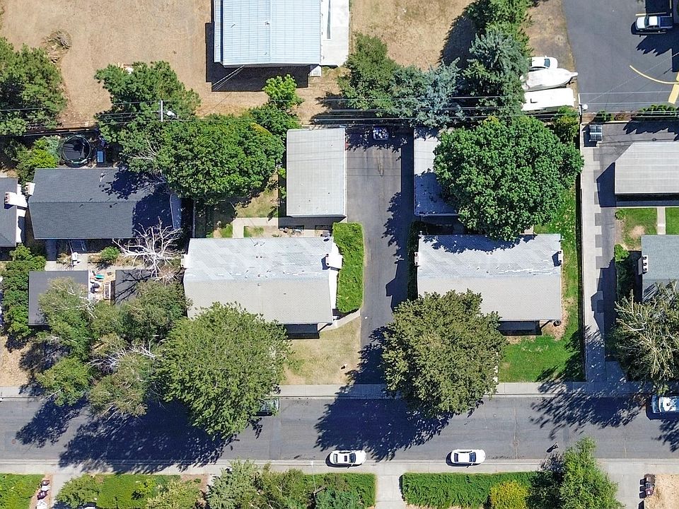 2nd image of 229 NW Timothy St