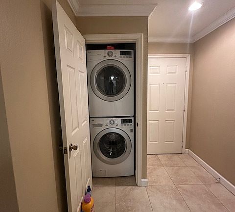 2nd image of 3960 Southpointe Dr APT 508