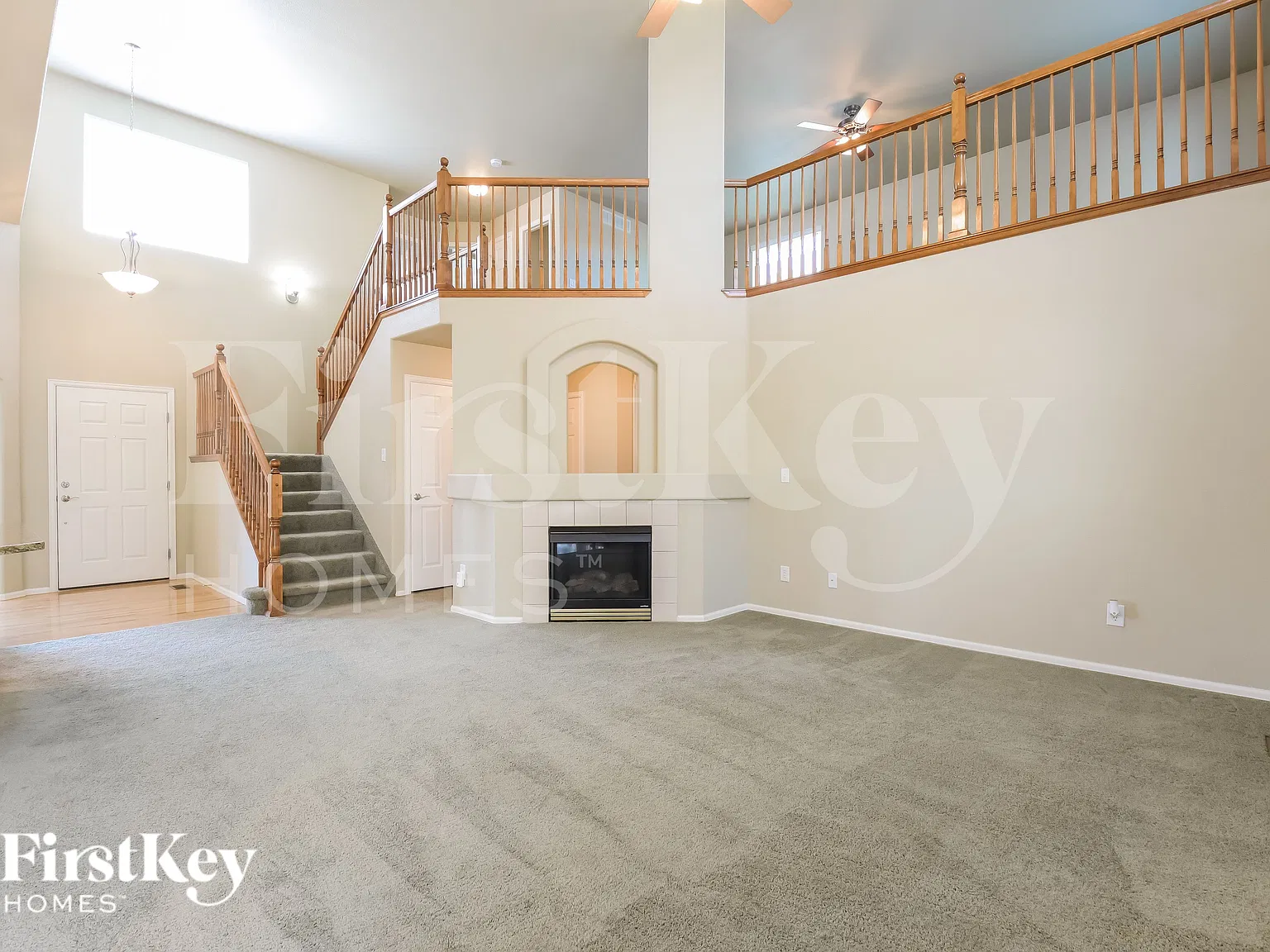 3 bed, 2.5 bath, 2821 sqft, $3,750 — Photo 4