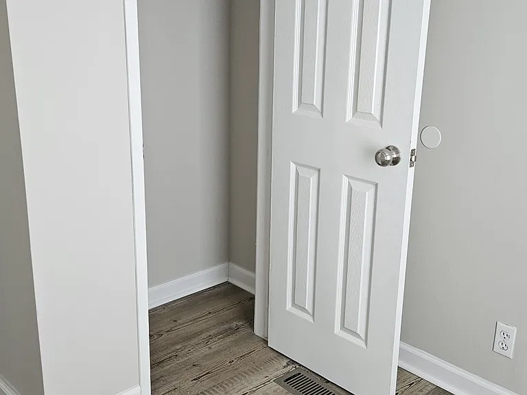 610 E Branch Dr — Photo 16