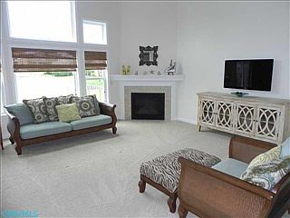 2nd image of 6438 Dorchester Dr