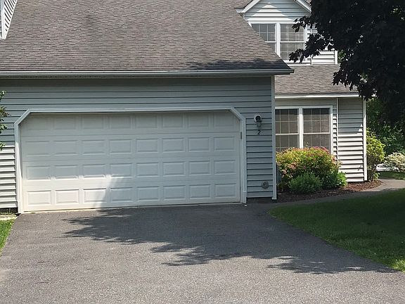 2nd image of 2 Ashwood Ct