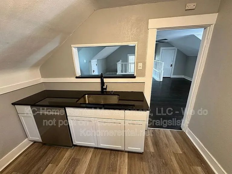 3631 Pennsylvania Ave #3 — Photo 2