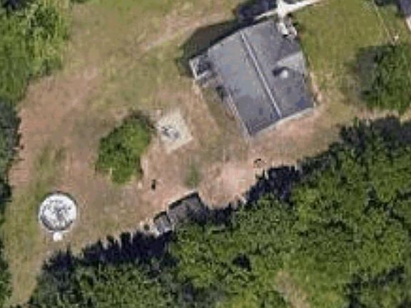 3rd image of 8400 Viola Dr