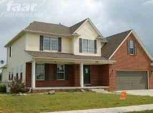 2644 Bedford St, Lapeer, MI
