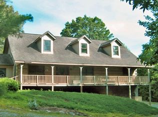 1457 Smithfield Rd, Tellico Plains, TN 37385