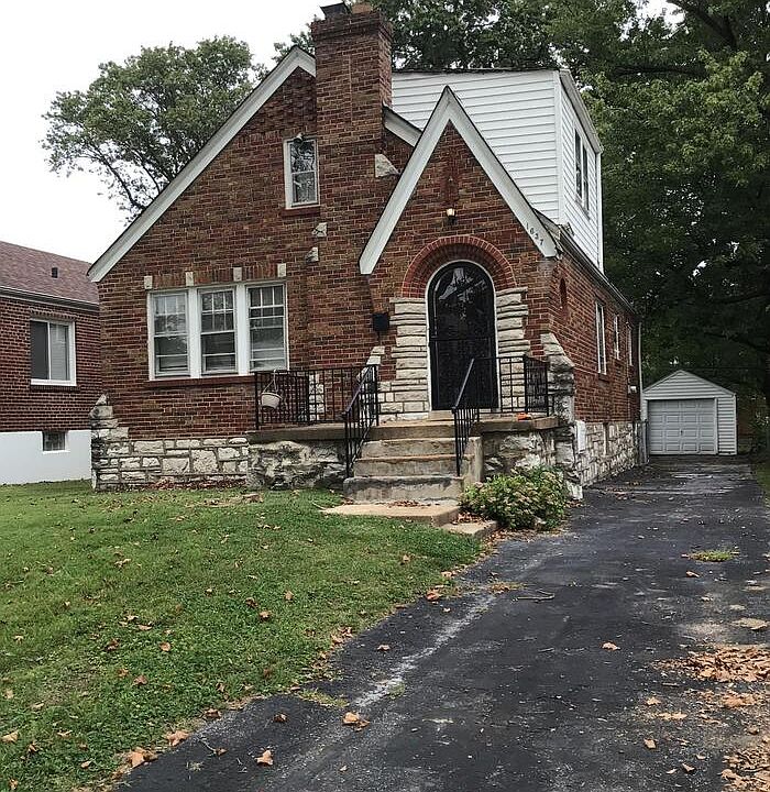 1st image of 1637 Veronica Ave