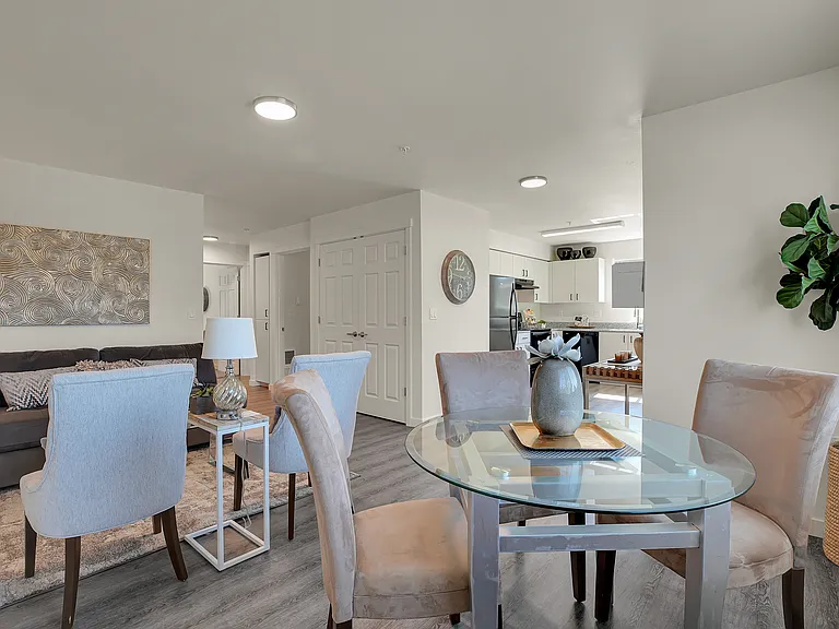 Cherry Springs Apartments — Photo 1