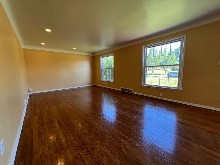 25542 Concord Dr — Photo 25