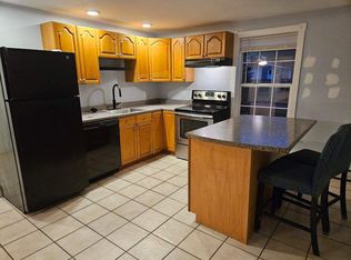 119 Gleason St, Thomaston, ME 04861