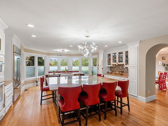 5th image of 74 Ridge Rd