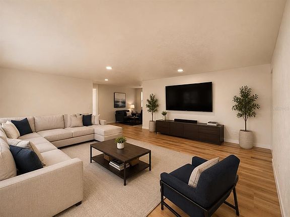3rd image of 3115 Lockwood Meadows Blvd