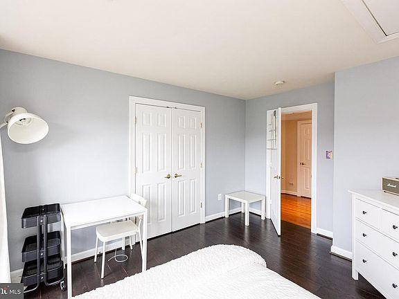 2nd image of 14106 Blue Ash Way