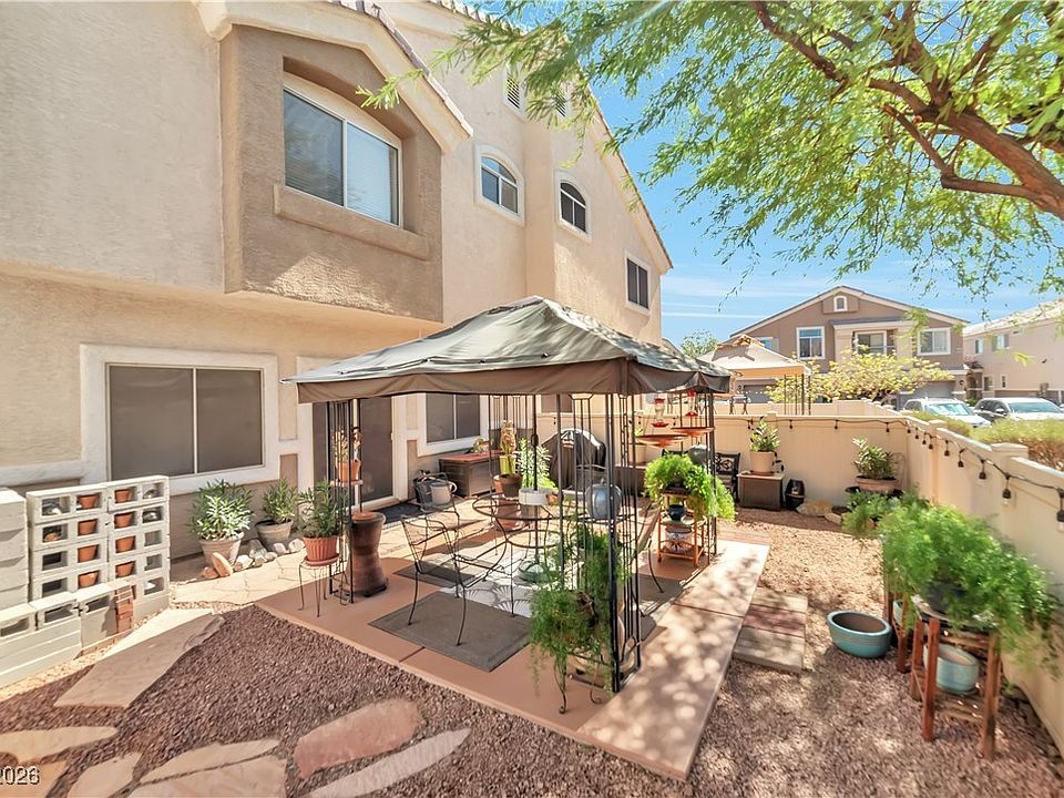 1st image of 3505 Hazelnut Pine Pl Suite 2