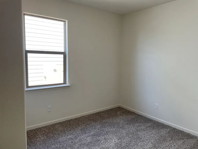 13716 Logan Pass Dr — Photo 13