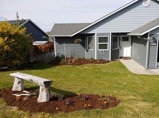 2422 SW 33rd St, Redmond, OR 97756