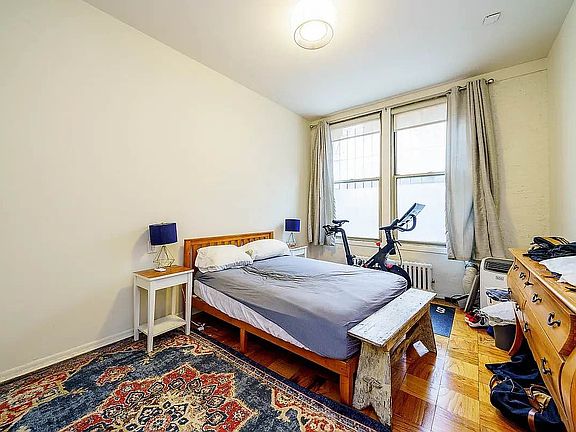 2nd image of 30 Christopher St APT 1J