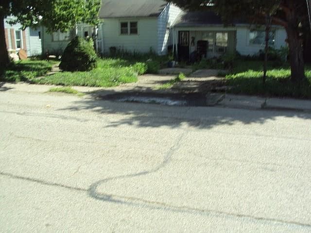 1st image of 310 N Stateline St