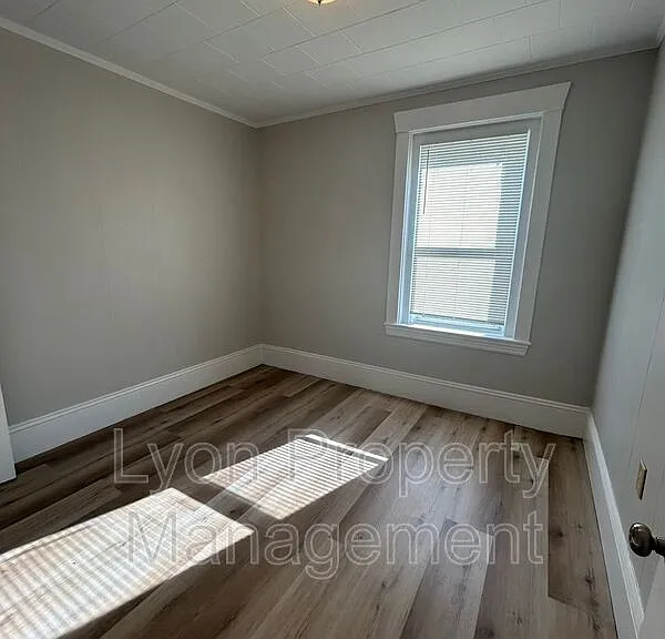 415 Main St #5 — Photo 7