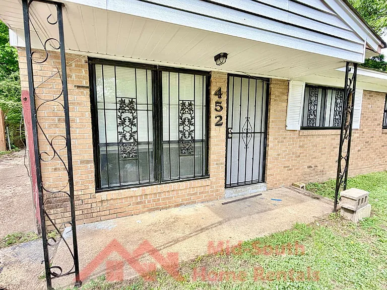 452 Delta Rd — Photo 4