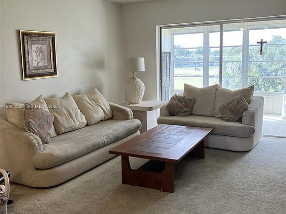 3rd image of 1045 Country Club Dr APT 307