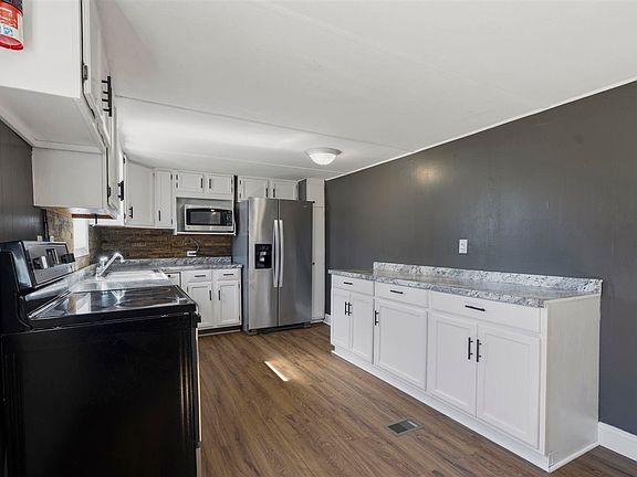 5th image of 267 New Grove Rd