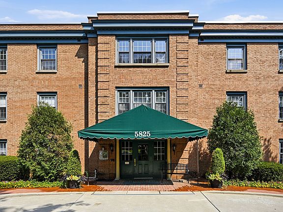 2nd image of 5825 5th Ave APT 310