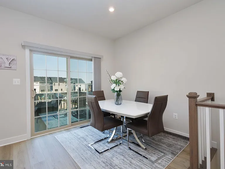 4112 Shirley Rose Ct — Photo 10