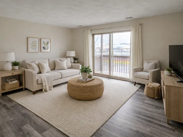 Sandstone Creek, 1110 Jenne St #1, Grand Ledge, MI 48837