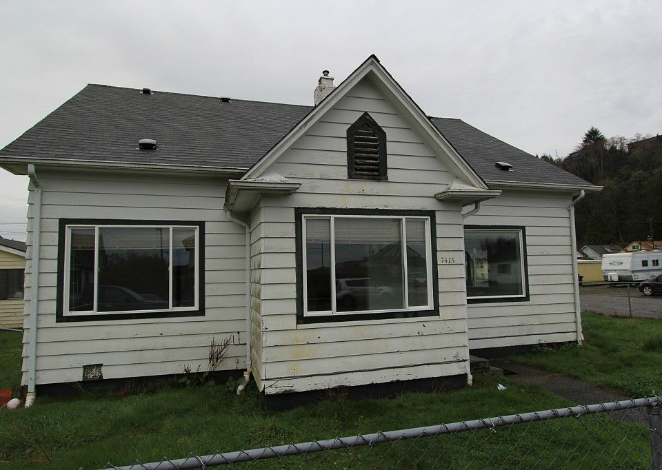 1st image of 1415 C St
