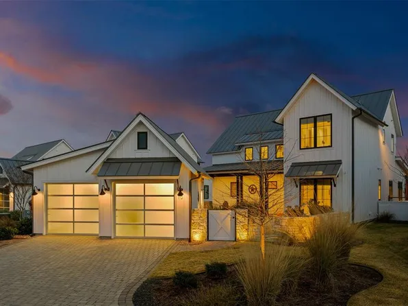 19517 Flying J Blvd #10, Spicewood, TX 78669