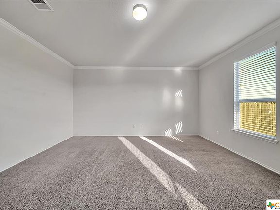 4th image of 3202 Claymore St