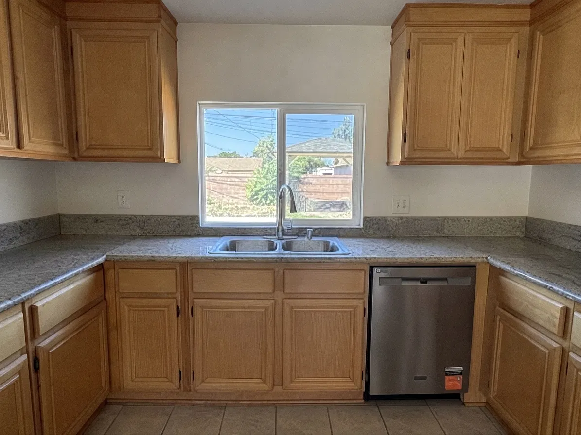4 bed, 1792 sqft, $3,750 — Photo 4