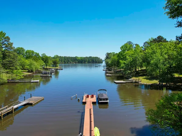 168 Dutch Dr, Leesville, SC 29070