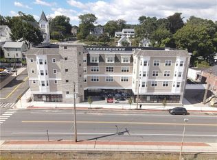 320 Howe Ave #303, Shelton, CT 06484