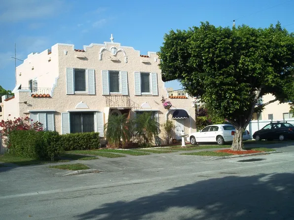2307 SW 10th St, Miami, FL 33135