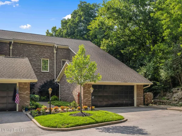 1201 Navajo Ct, Indian Hills, KY 40207