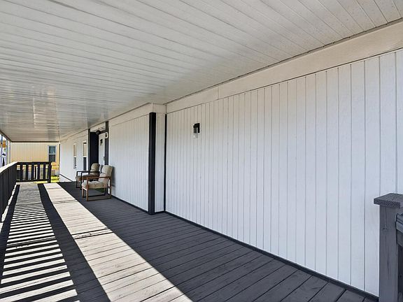 3rd image of 105 W Herndon Ave Space 64
