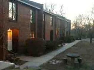 4 Eaton Ct, Amherst, MA 01002