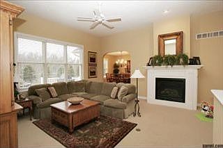 2nd image of 2790 Avalon Woods Dr